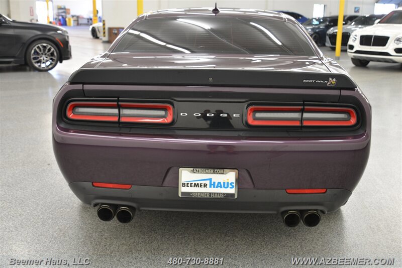 Used 2022 Dodge Challenger R/T Scat Pack RWD image 11