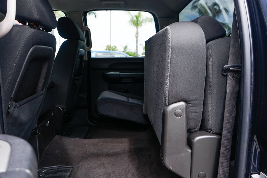 Used 2010 Chevrolet Silverado 2500 LT RWD image 35