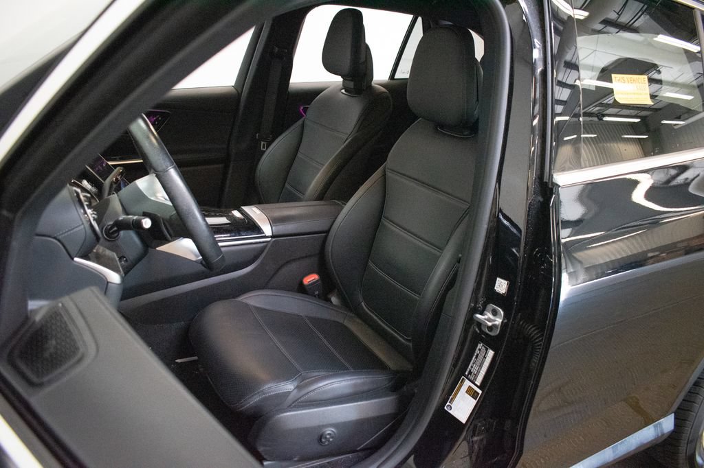 Used 2023 Mercedes-Benz GLC 300 4MATIC image 18