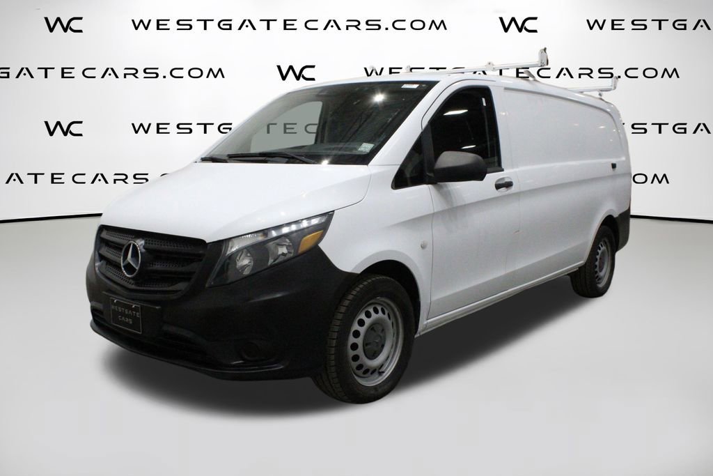 Used 2018 Mercedes-Benz Metris image 1