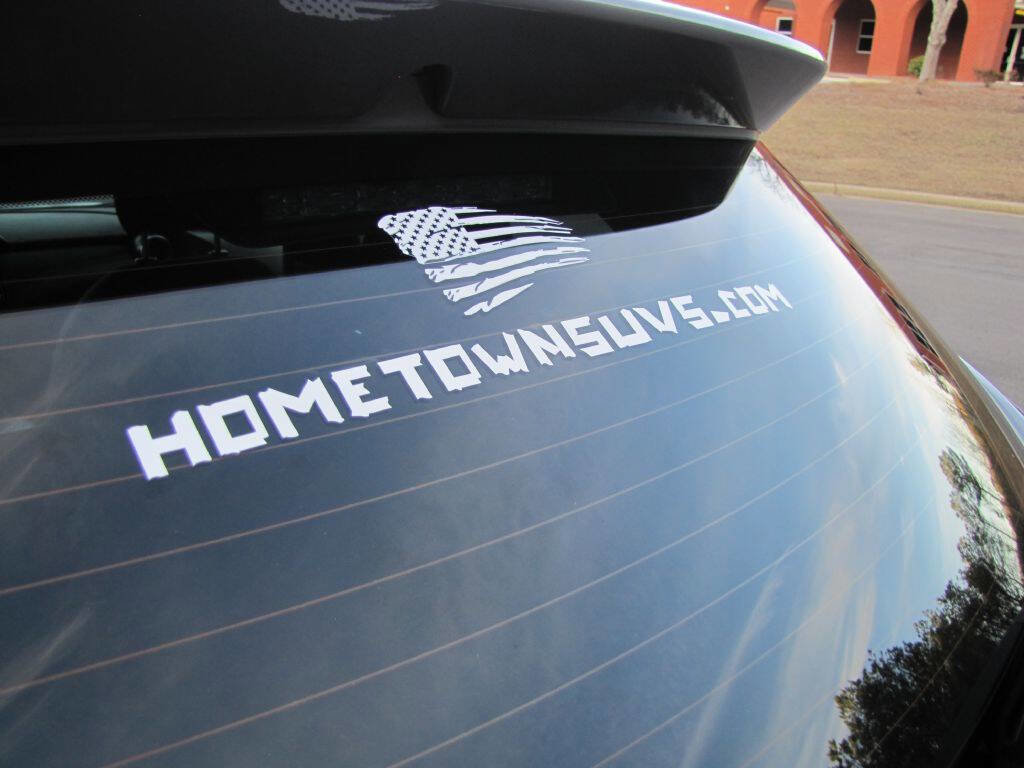 Used 2024 Nissan Kicks SR image 30