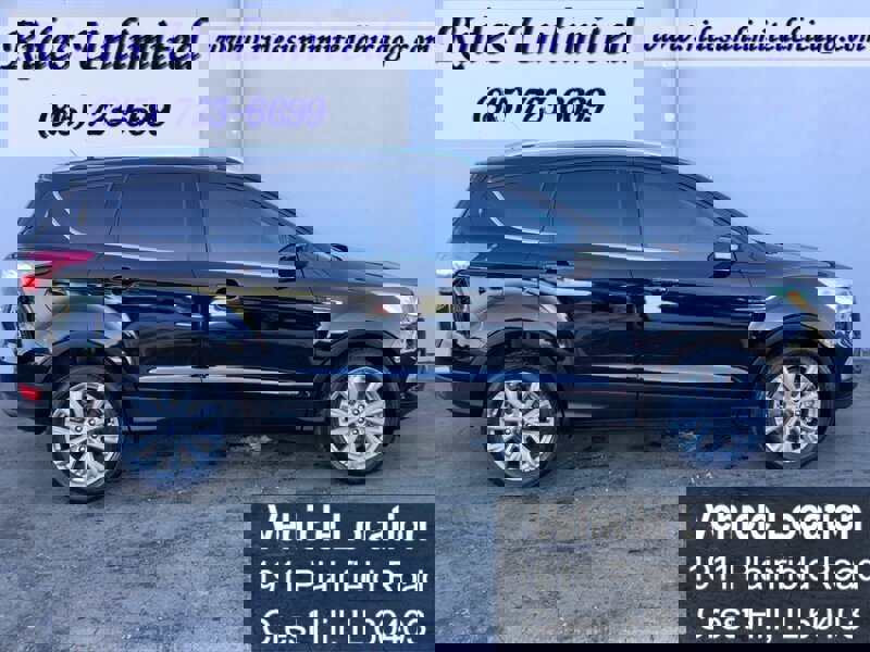 Used 2017 Ford Escape Titanium image 7