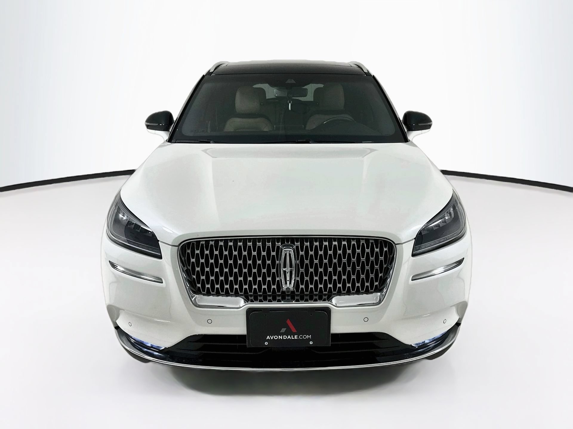 Used 2021 Lincoln Corsair Reserve w/ Equipment Group 201A FWD image 2