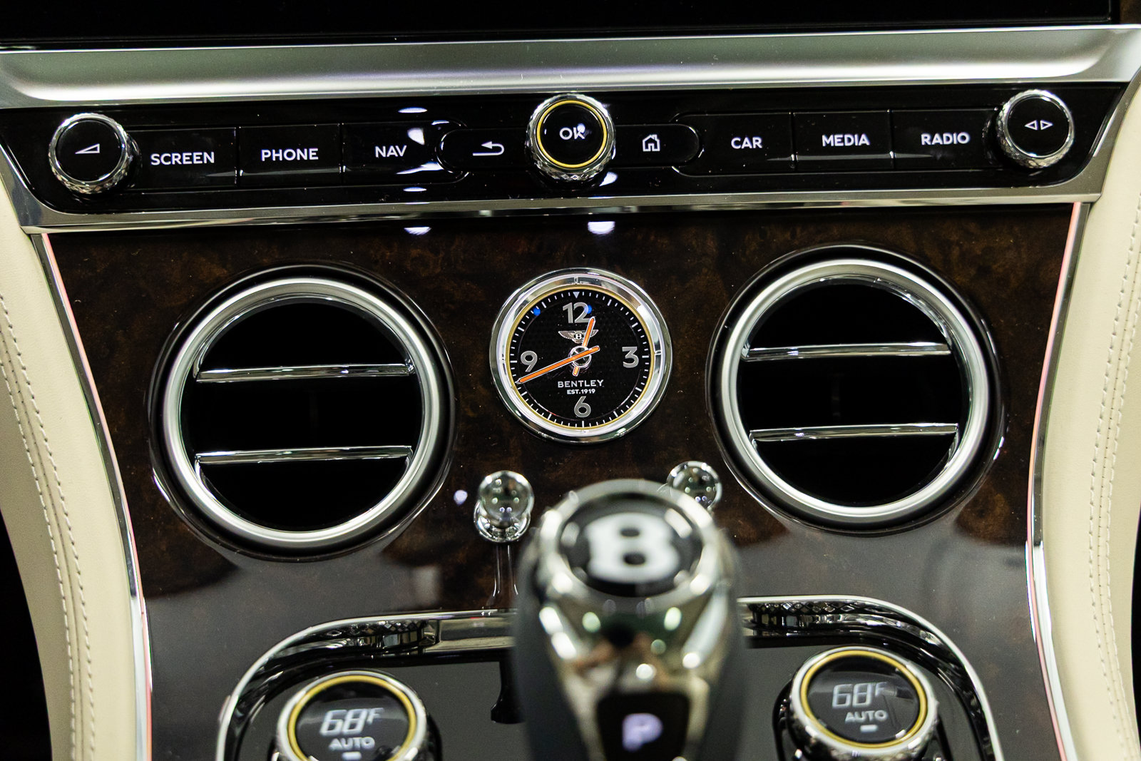 New 2026 Bentley Continental GT AWD/4WD image 38