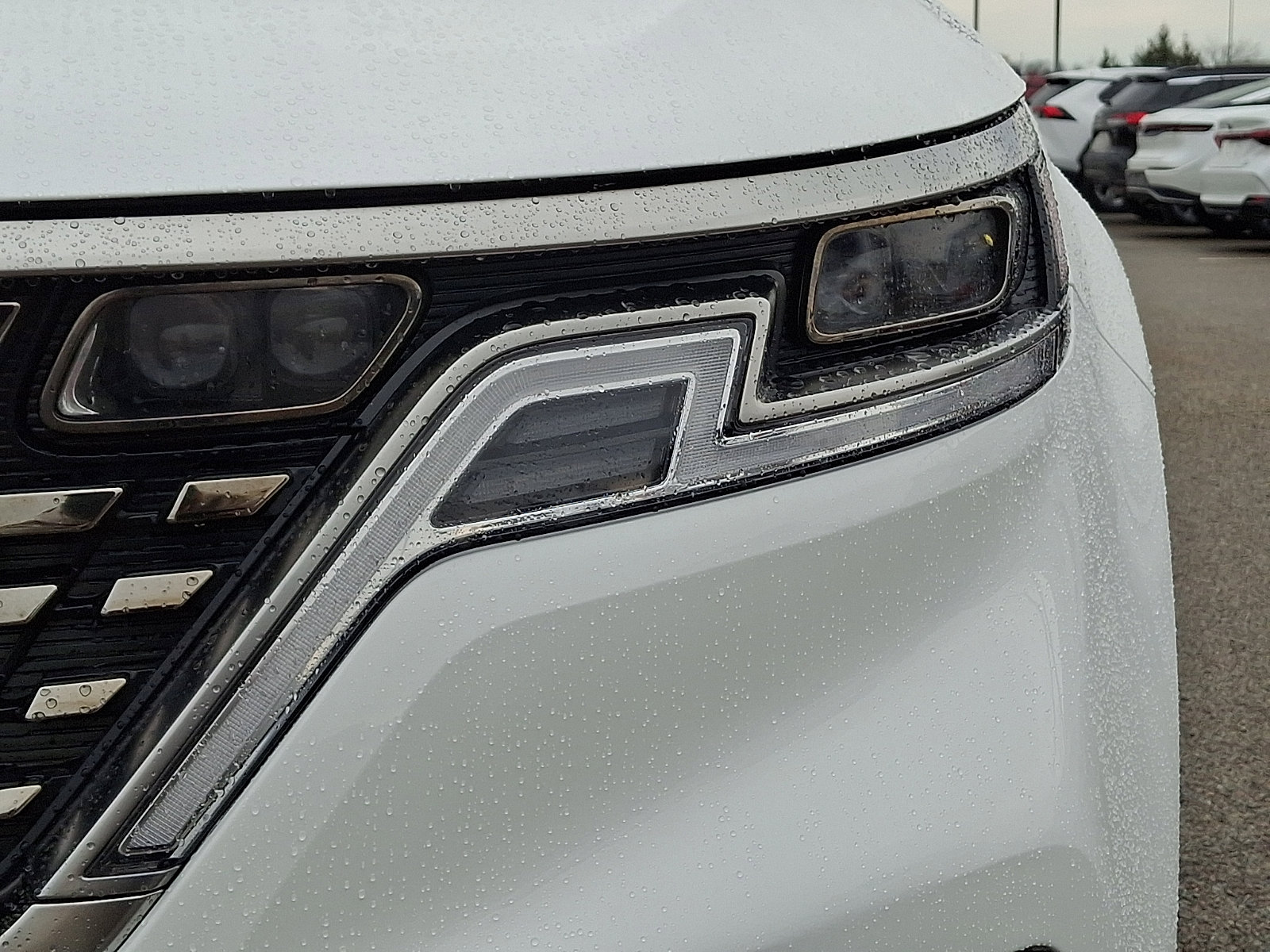 Used 2023 Kia Carnival SX Prestige image 9