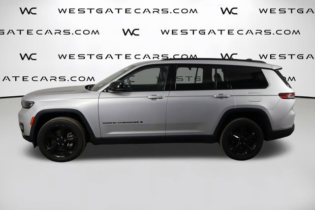 Used 2023 Jeep Grand Cherokee L Laredo image 51