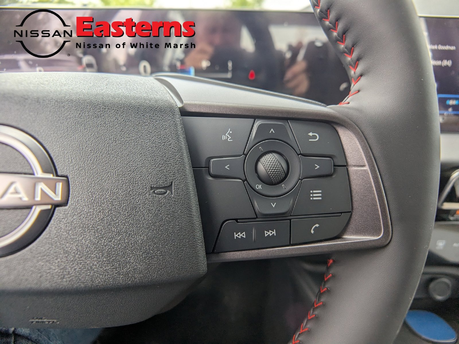New 2027 Nissan Sentra SR w/ Floor Mat Package FWD image 16
