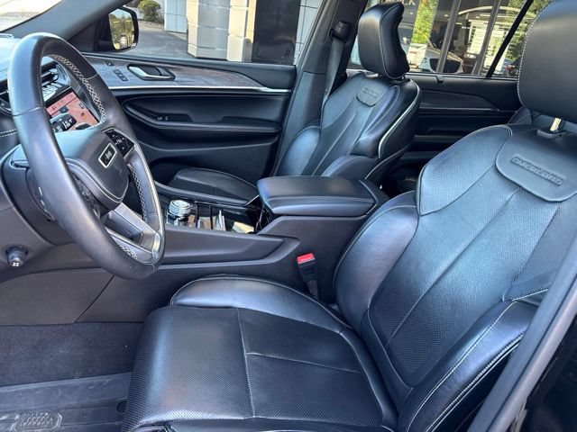 Used 2021 Jeep Grand Cherokee L Overland w/ Luxury Tech Group IV AWD/4WD image 9