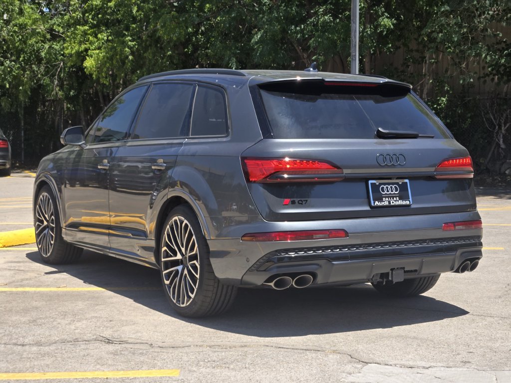 New 2026 Audi SQ7 Premium Plus AWD/4WD image 11