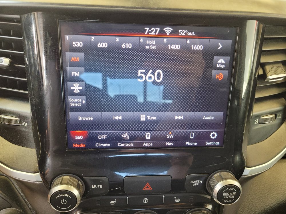 Used 2020 RAM 1500 Big Horn AWD/4WD image 25