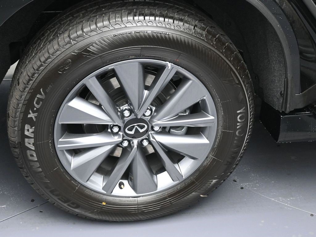 New 2026 INFINITI QX80 Pure image 5