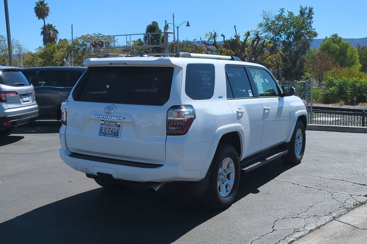 Used 2019 Toyota 4Runner SR5 Premium image 6