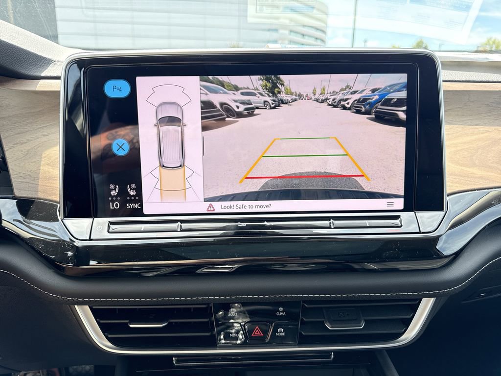 New 2026 Volkswagen Atlas SE image 32