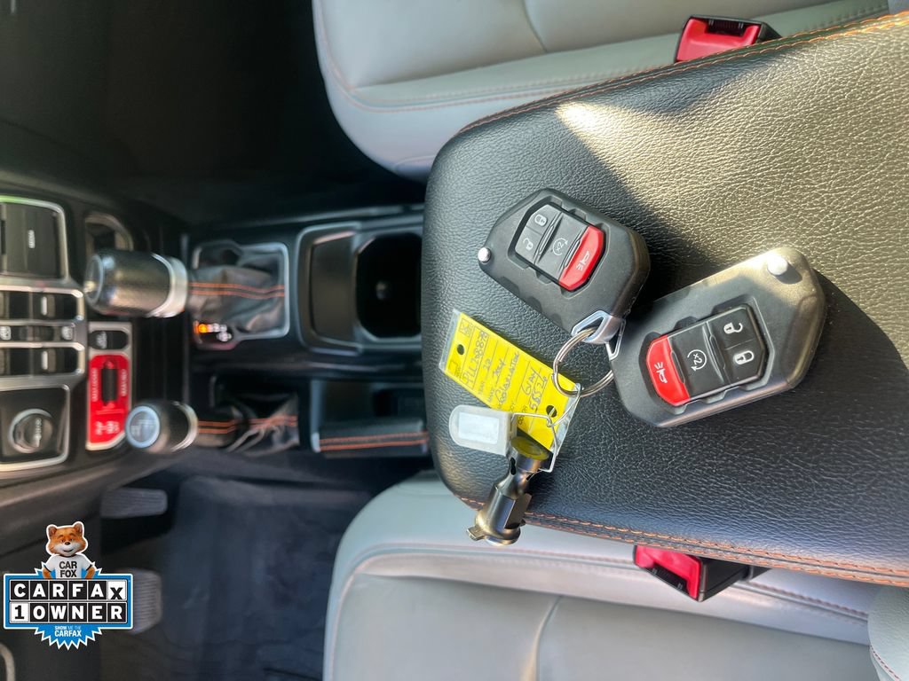 Used 2020 Jeep Gladiator Mojave AWD/4WD image 29