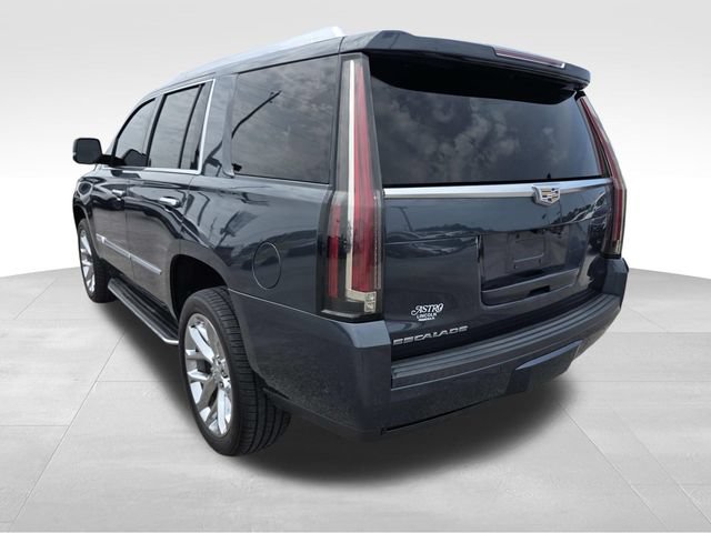 Used 2019 Cadillac Escalade Luxury RWD image 4