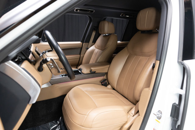 Used 2023 Land Rover Range Rover SE image 49