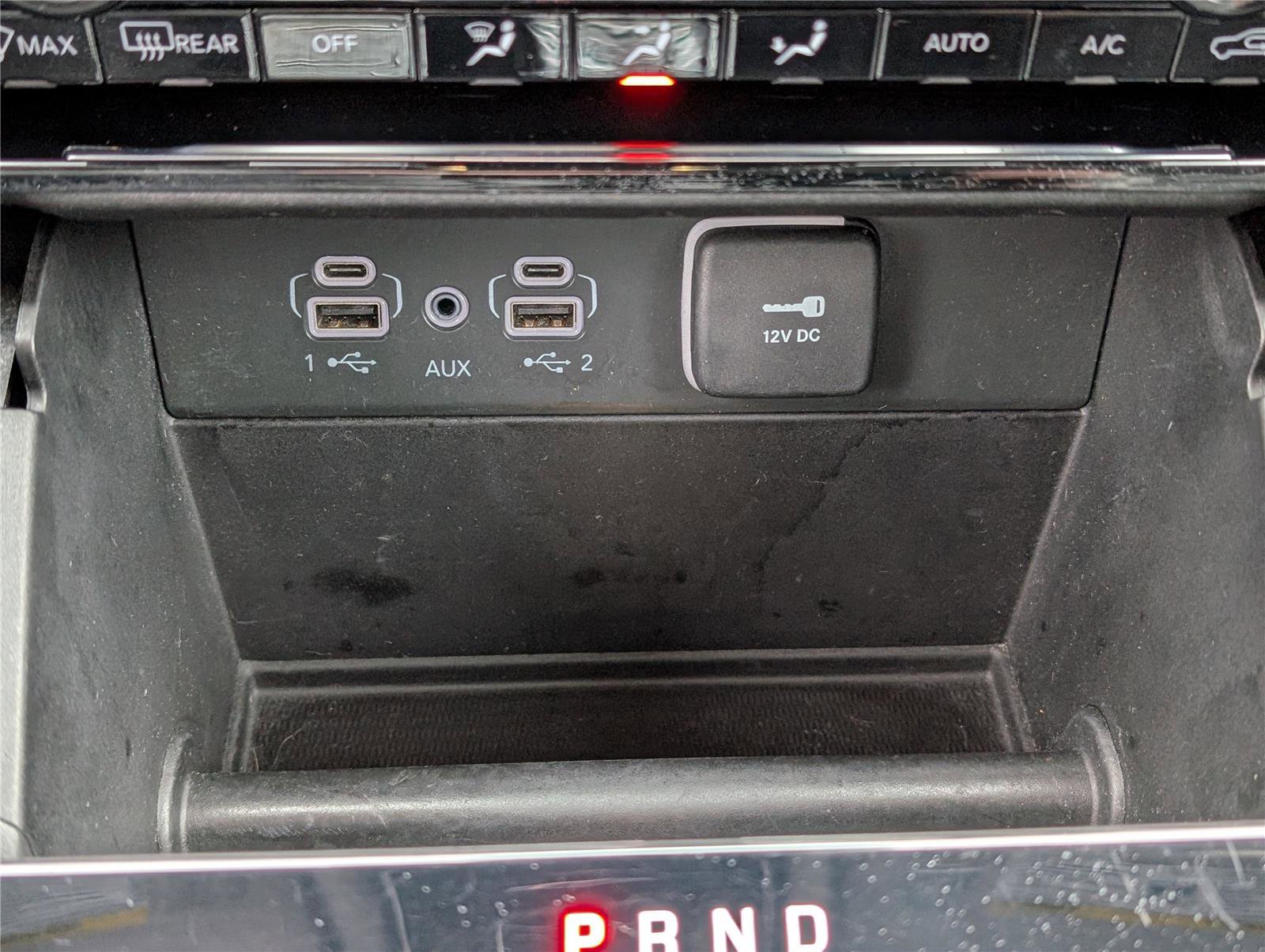 Used 2024 Jeep Grand Cherokee Limited image 25