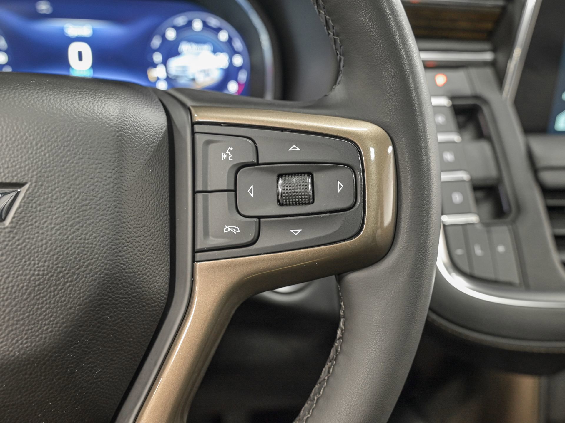 Used 2023 Chevrolet Tahoe High Country w/ Premium Package 2 image 20