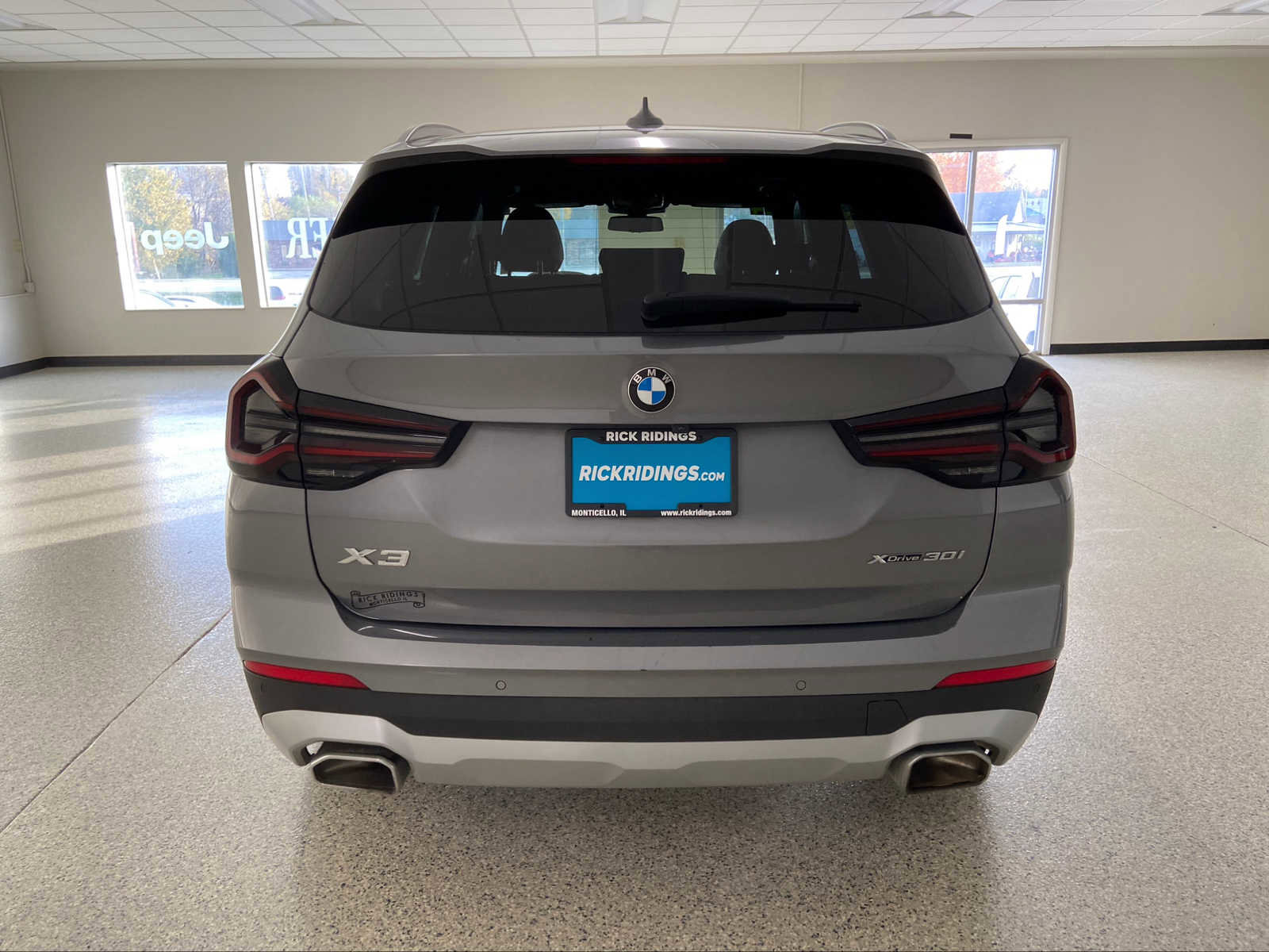 Used 2024 BMW X3 xDrive30i image 8