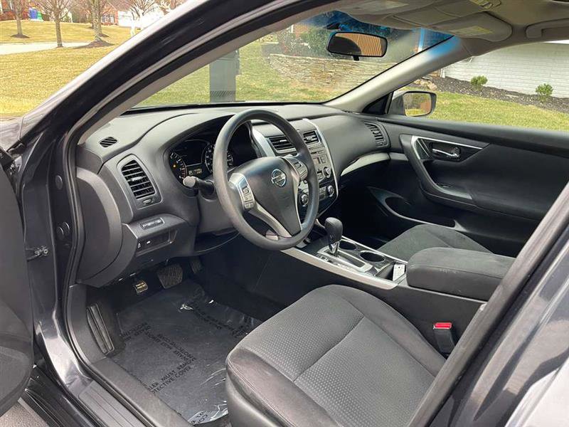 Used 2014 Nissan Altima 2.5 S w/ Sport Value Package image 62
