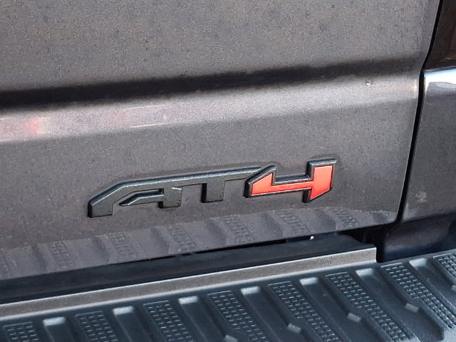 Used 2024 GMC Sierra 1500 AT4 w/ Technology Package AWD/4WD image 32