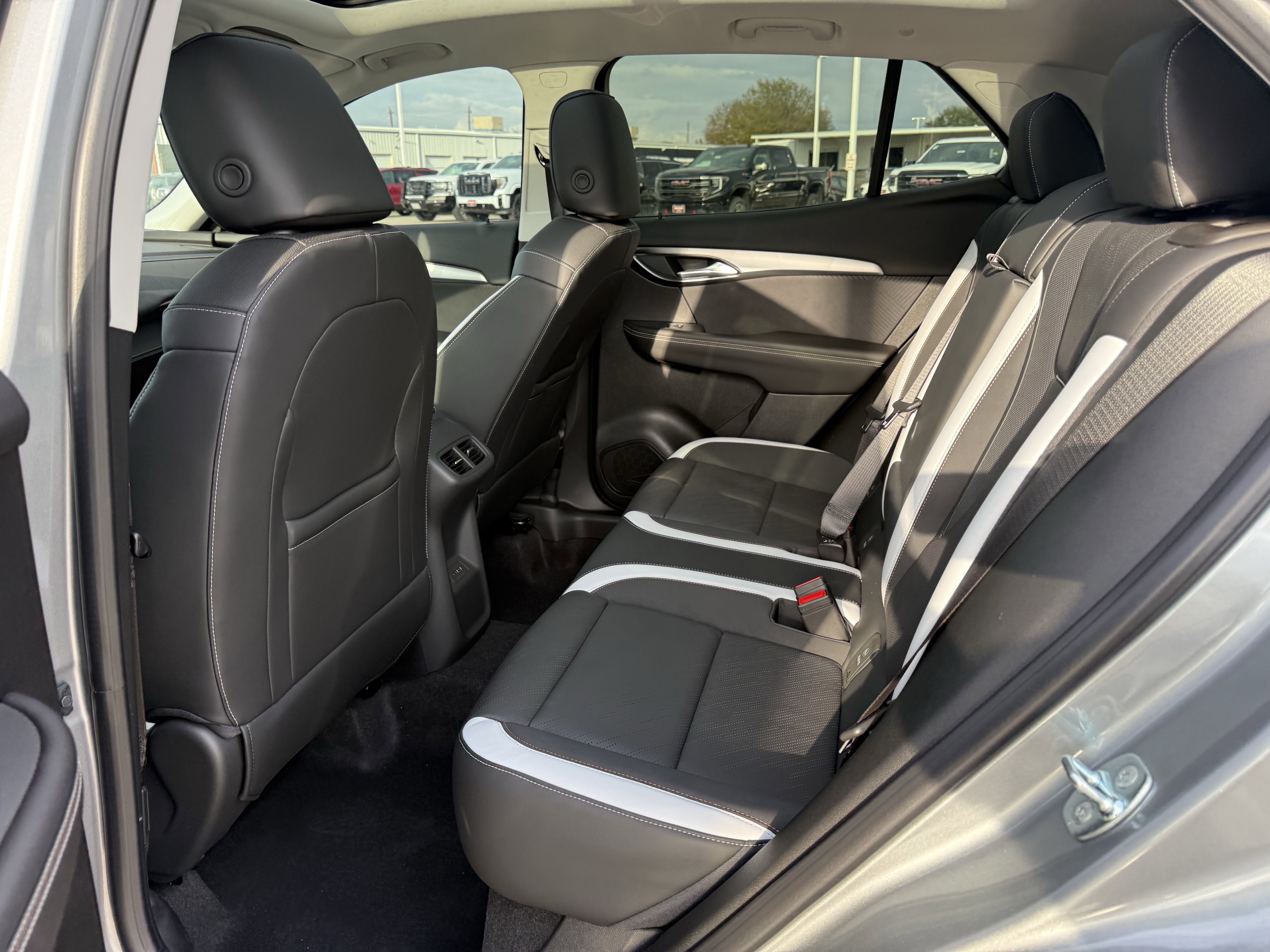 New 2026 Buick Envision Sport Touring image 22