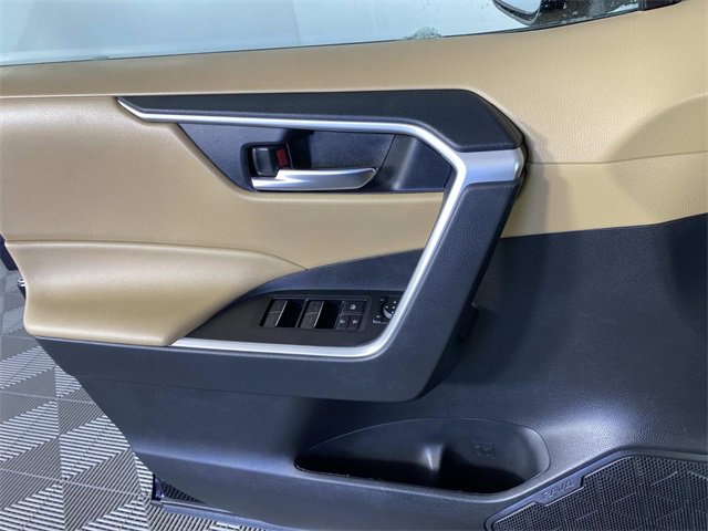 Used 2024 Toyota RAV4 XLE image 24