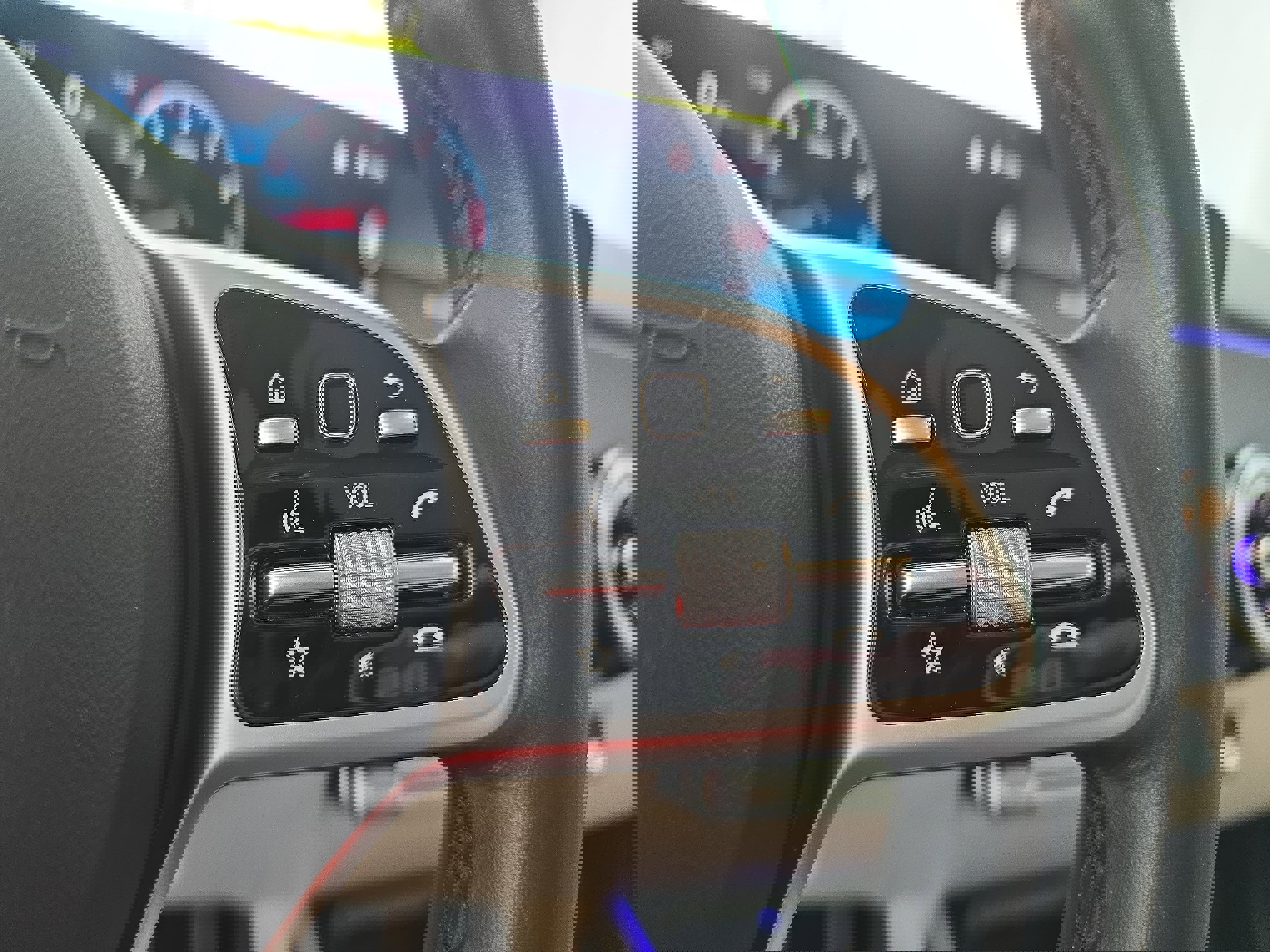 Used 2021 Mercedes-Benz GLB 250 4MATIC image 18