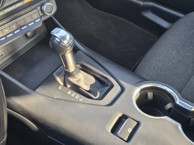 Used 2024 Ford Mustang Convertible RWD image 19