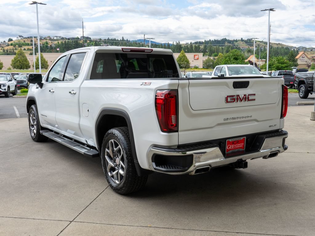 Certified 2023 GMC Sierra 1500 SLT w/ SLT Premium Package AWD/4WD image 5