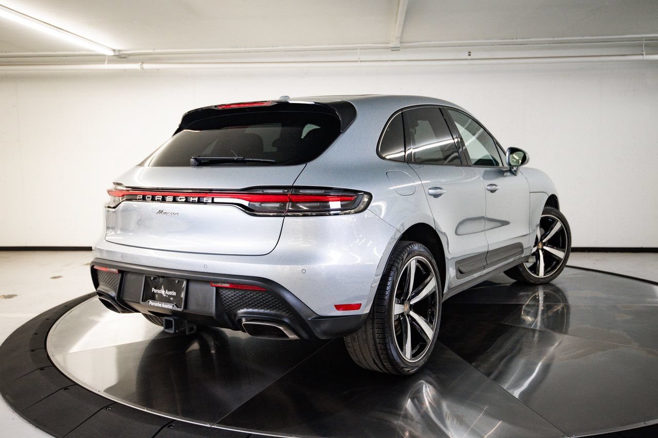 Certified 2023 Porsche Macan AWD/4WD image 7