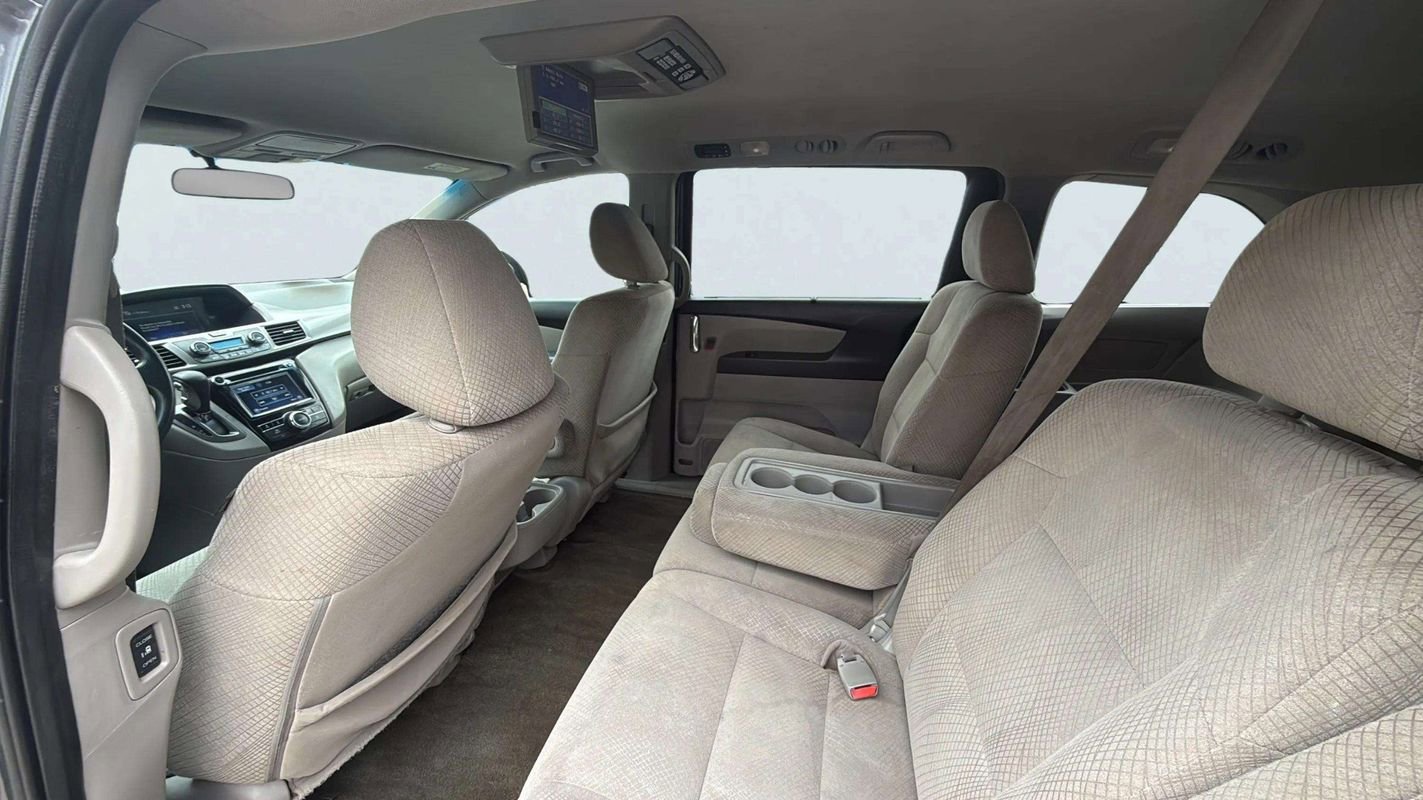 Used 2016 Honda Odyssey SE image 17