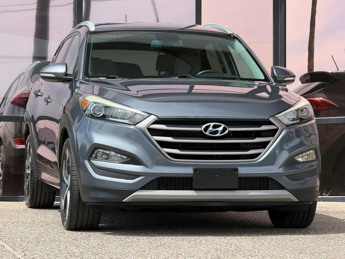 Used 2016 Hyundai Tucson Sport FWD image 18