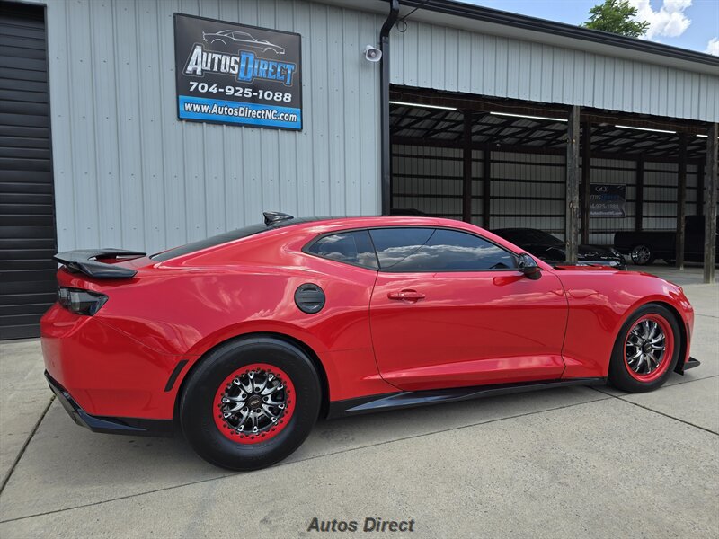 Used 2017 Chevrolet Camaro ZL1 RWD image 18