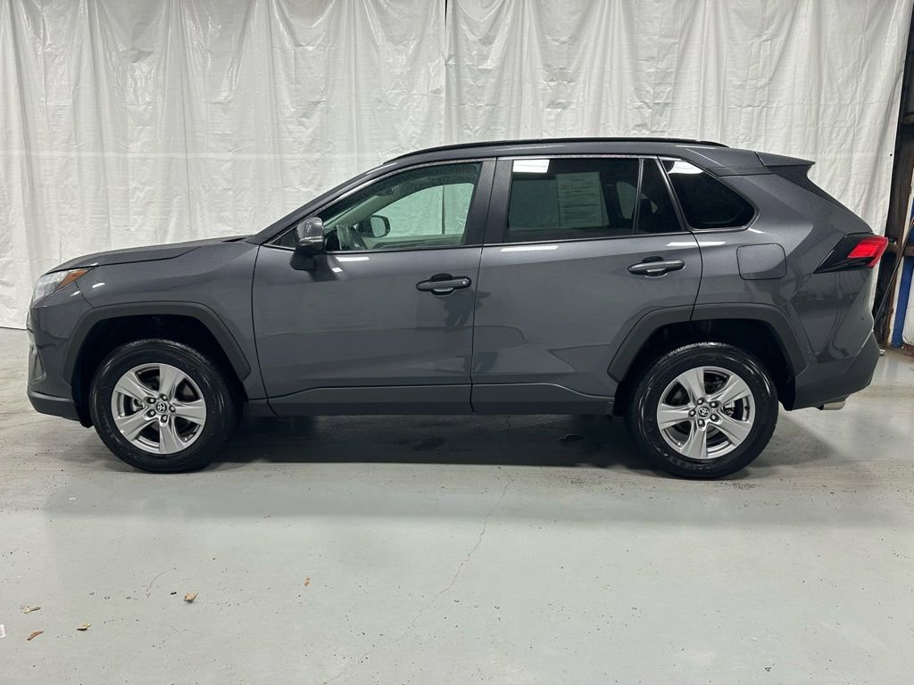 Used 2025 Toyota RAV4 XLE w/ Convenience Package image 4