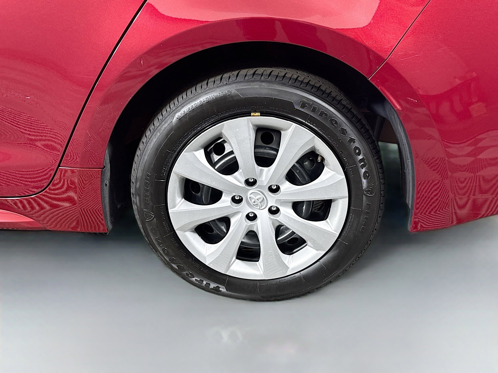 Used 2024 Toyota Corolla LE image 36