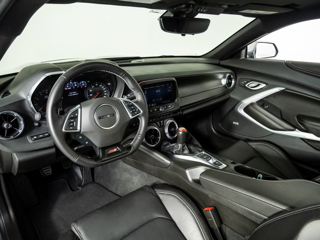 Used 2022 Chevrolet Camaro SS image 4