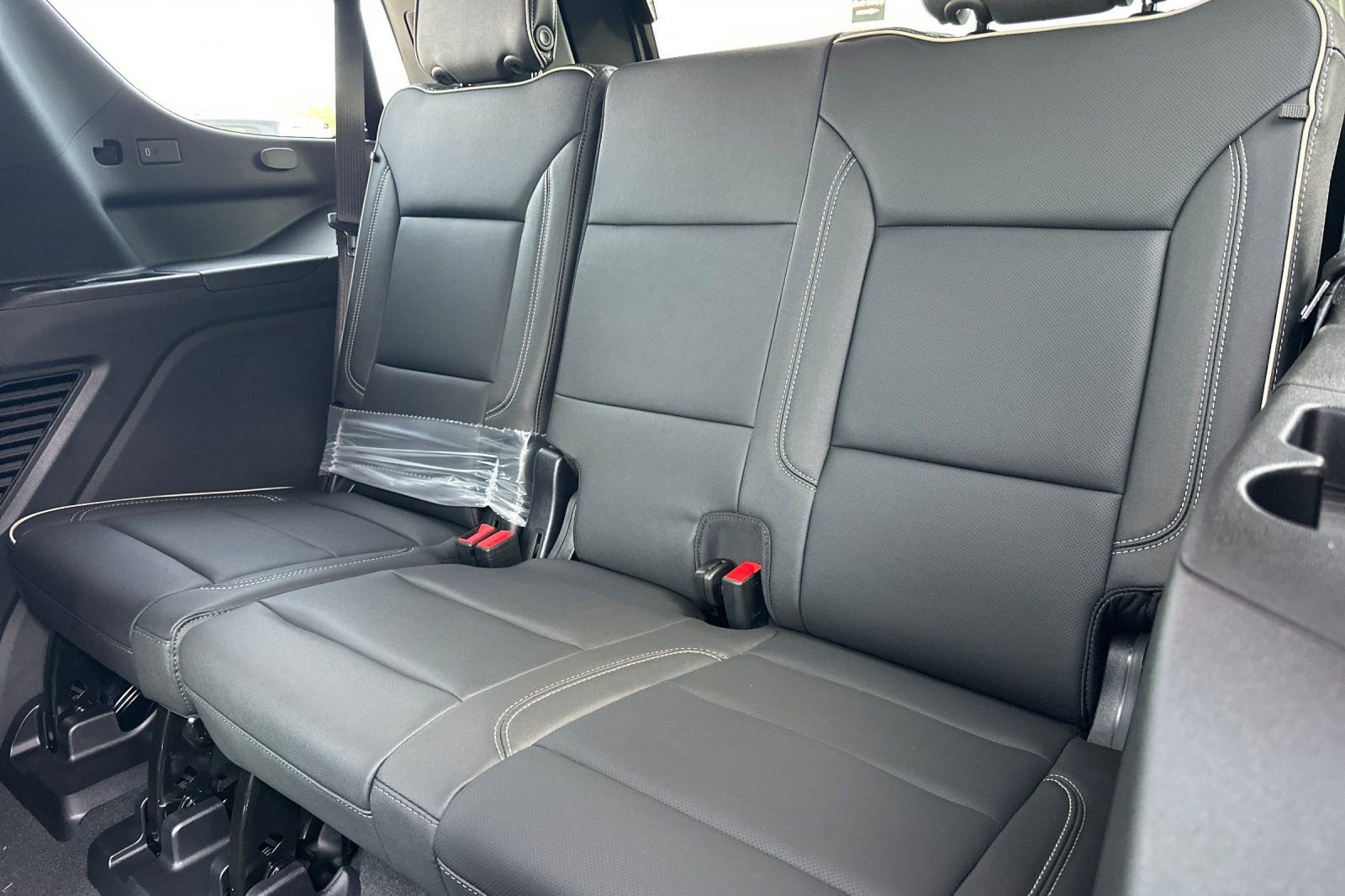 New 2026 GMC Yukon Elevation w/ Elevation Premium Package image 16