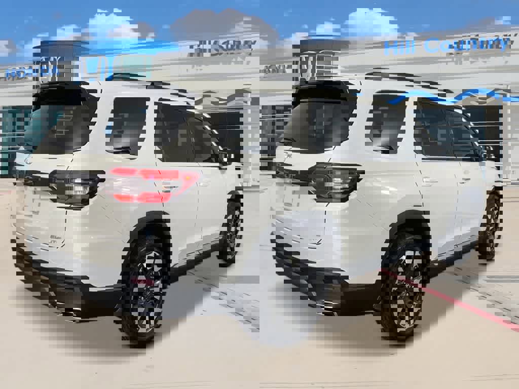 New 2026 Honda Pilot Elite image 5