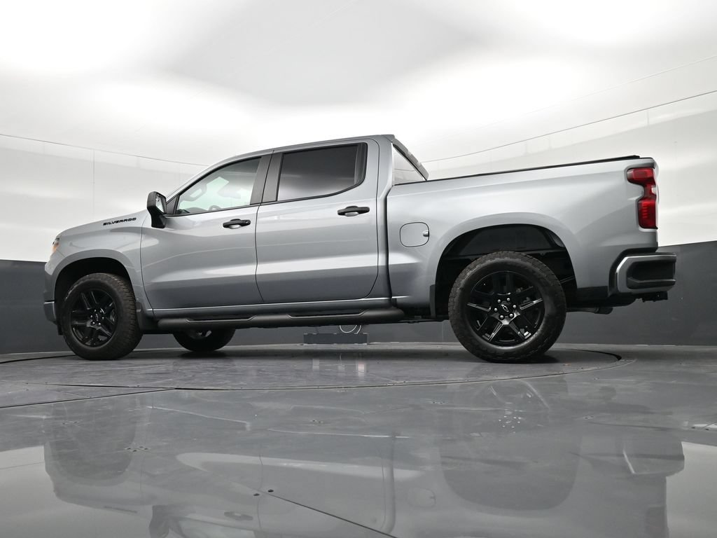 Used 2026 Chevrolet Silverado 1500 Custom w/ Turbomax Blackout Package RWD image 31