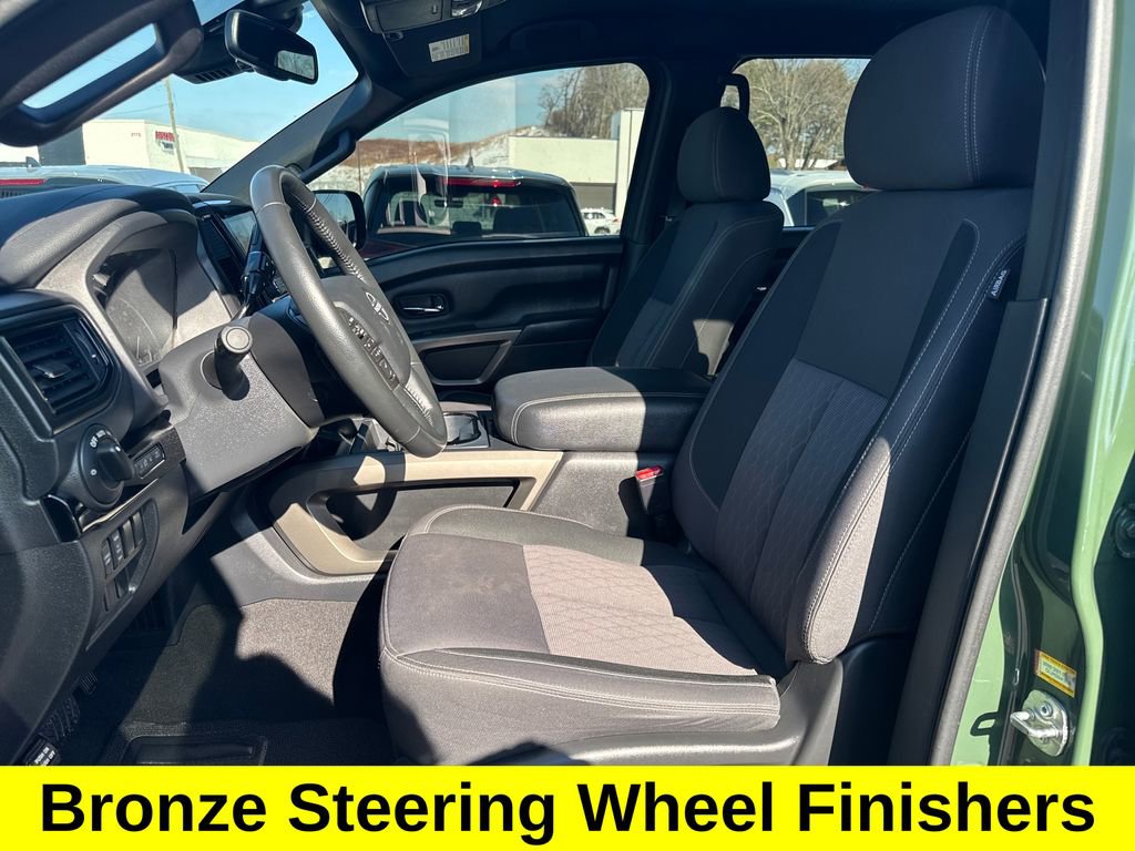 Used 2024 Nissan Titan SV w/ SV Bronze Edition Package image 10