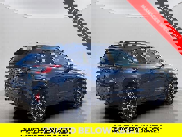 Used 2024 Subaru Crosstrek 2.0i Premium image 3