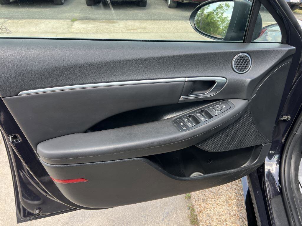 Used 2023 Hyundai Sonata SEL image 13