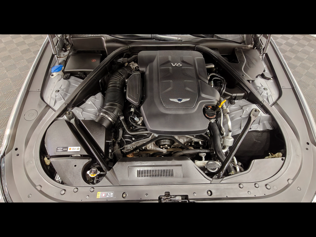 Used 2017 Genesis G80 3.8 RWD image 53