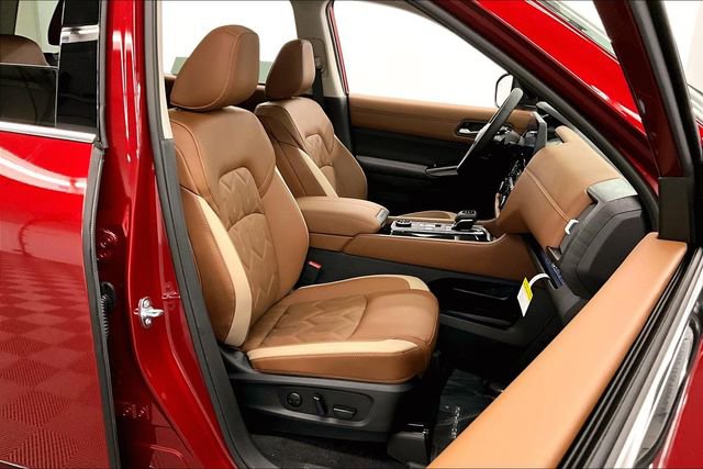 New 2026 Nissan Pathfinder Platinum image 39