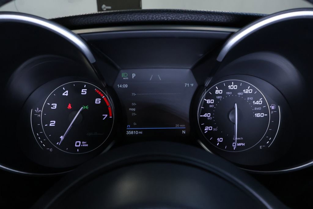 Used 2023 Alfa Romeo Giulia Sprint image 21