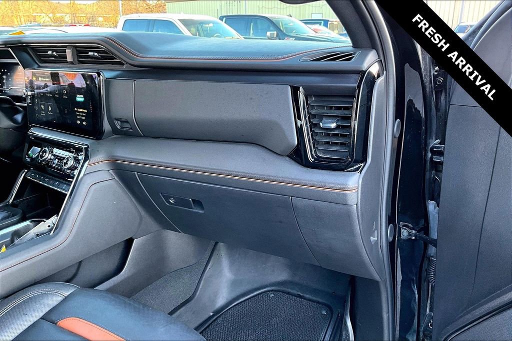 Used 2024 GMC Sierra 1500 AT4 w/ Technology Package image 26