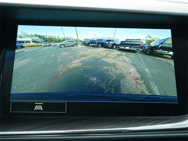 Used 2023 Buick Envision Essence image 19