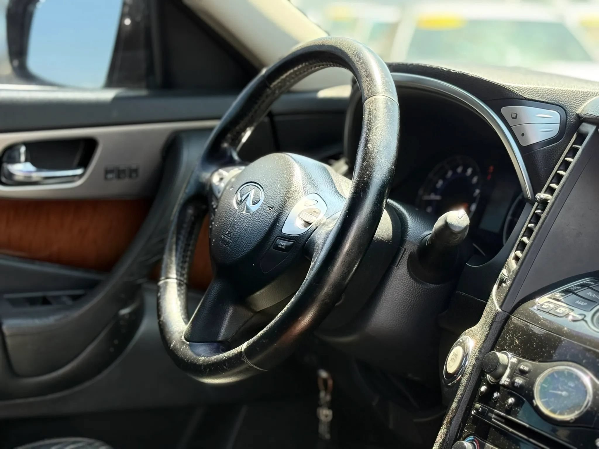 Used 2012 INFINITI FX35 2WD w/ Premium Pkg image 19