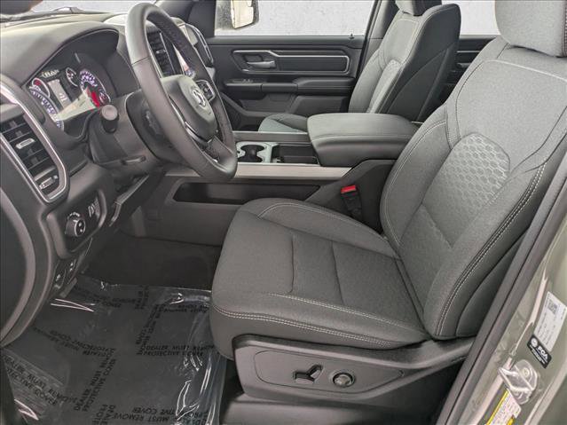 New 2026 RAM 1500 Big Horn AWD/4WD image 4